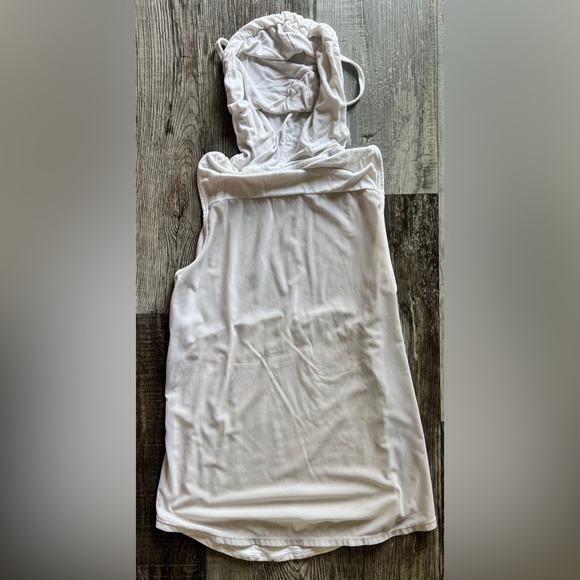 Fabletics Women’s White Sleeveless Hoodie Top Size XXS - Picture 5 of 7